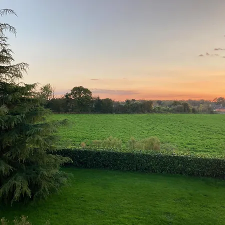 別荘 Double J - Omaha Formigny