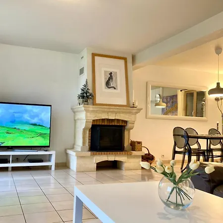 別荘 Double J - Omaha *